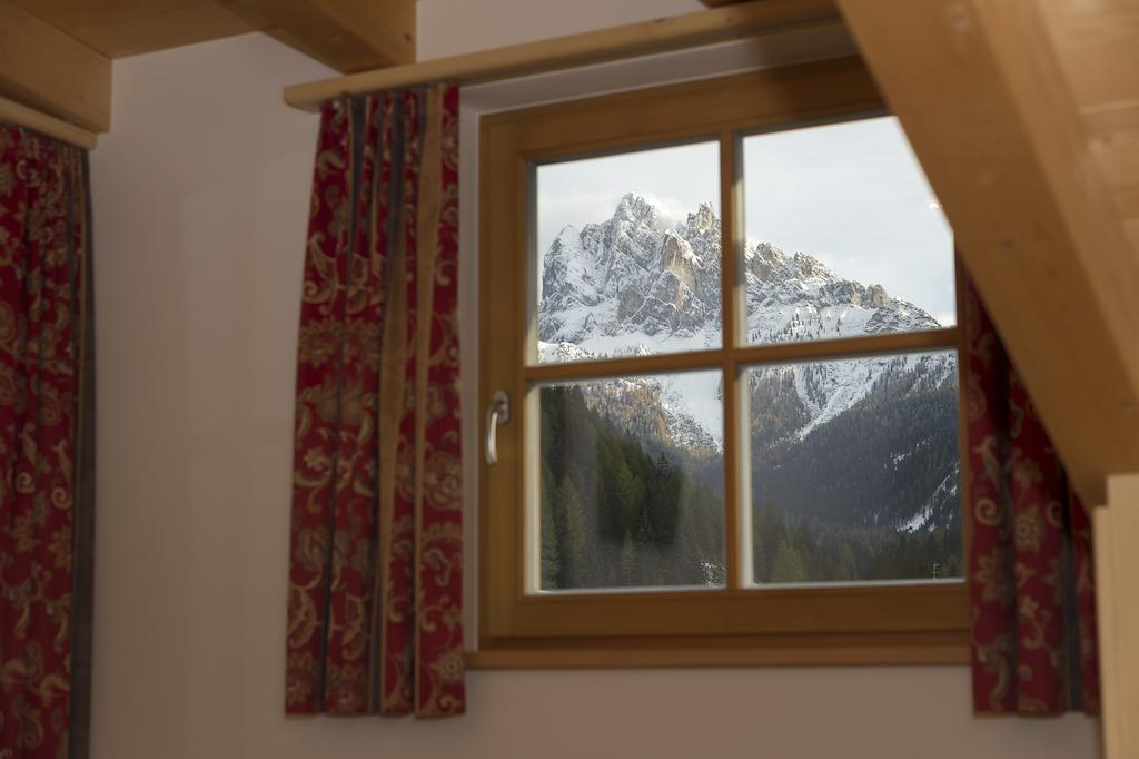 Appartments Jagerhof Braies  Habitación foto